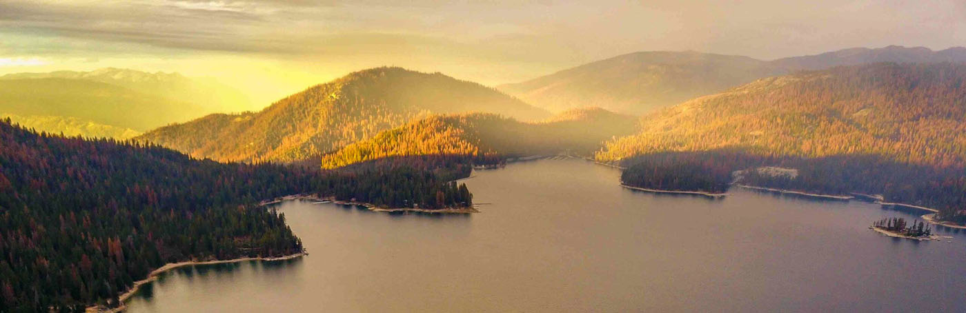 aerial photo of Shaver Lake coastline forests